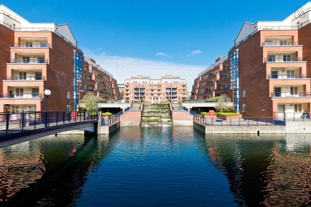 Customhouse Balcony View, Dublin 1 Ξενοδοχείο Εξωτερικό φωτογραφία